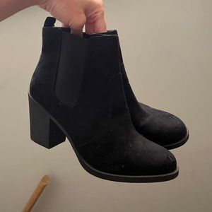 Heeled Chelsea Booties